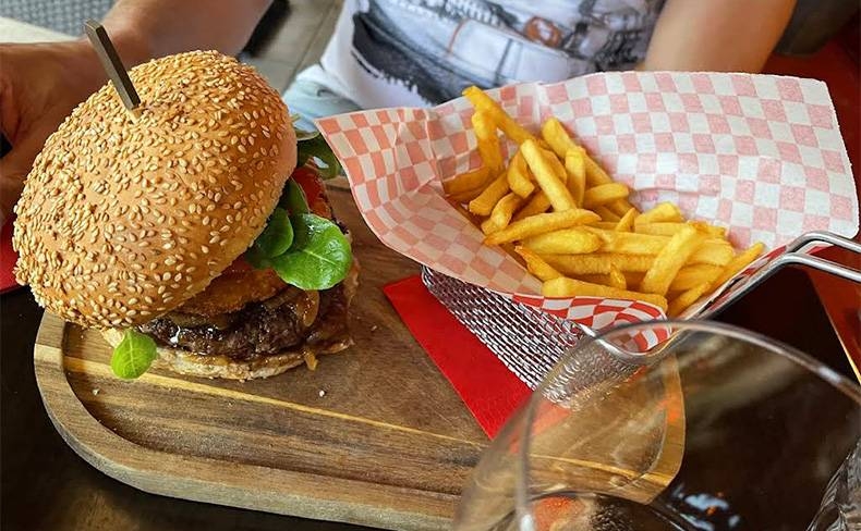 Le restaurant - Le Resto Du Paty Chez Gab - Bon restaurant Arles - Restaurant a arles